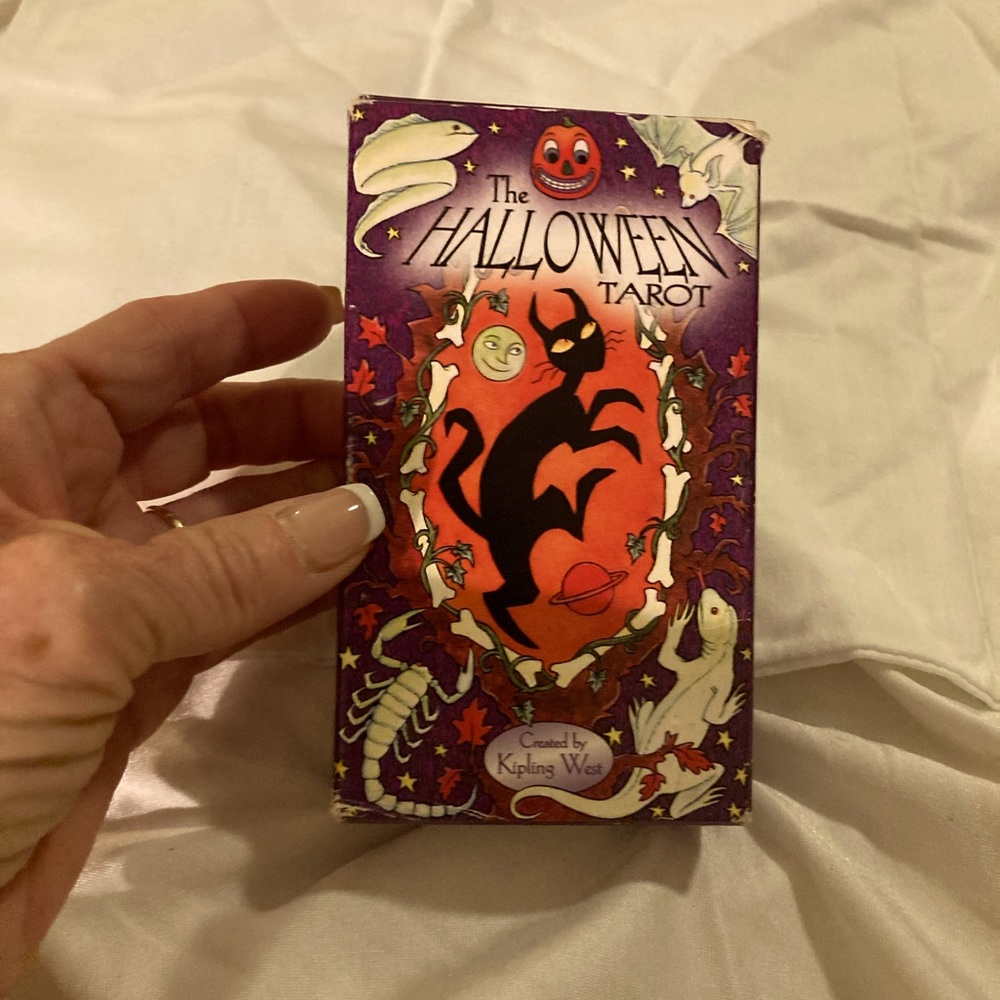 Halloween tarot cards, brand new inbox sealed